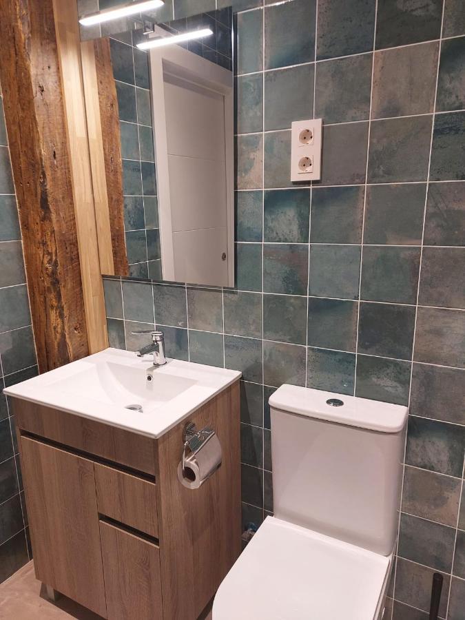 Habitacion En Apartamento Con Zonas Comunes Compartida H2 Bilbao Bagian luar foto