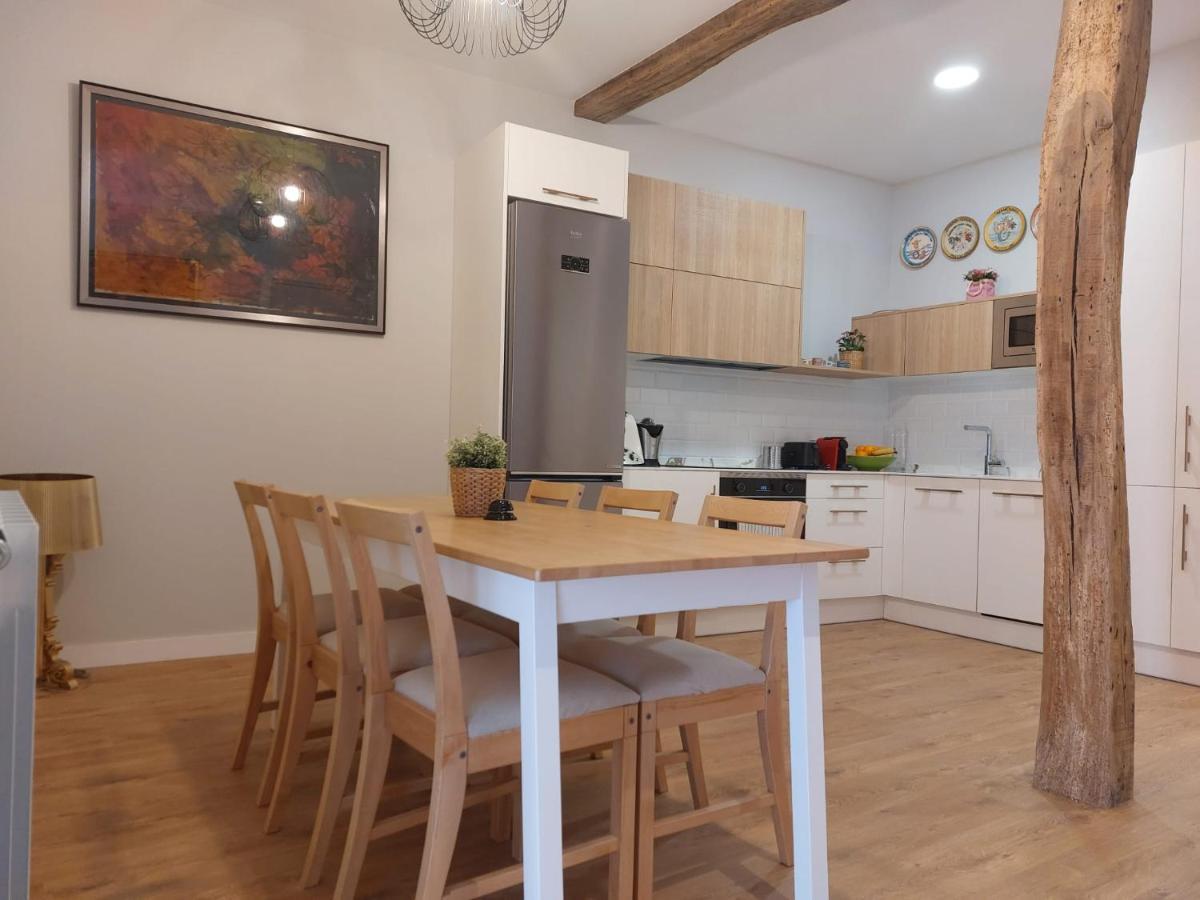 Habitacion En Apartamento Con Zonas Comunes Compartida H2 Bilbao Bagian luar foto