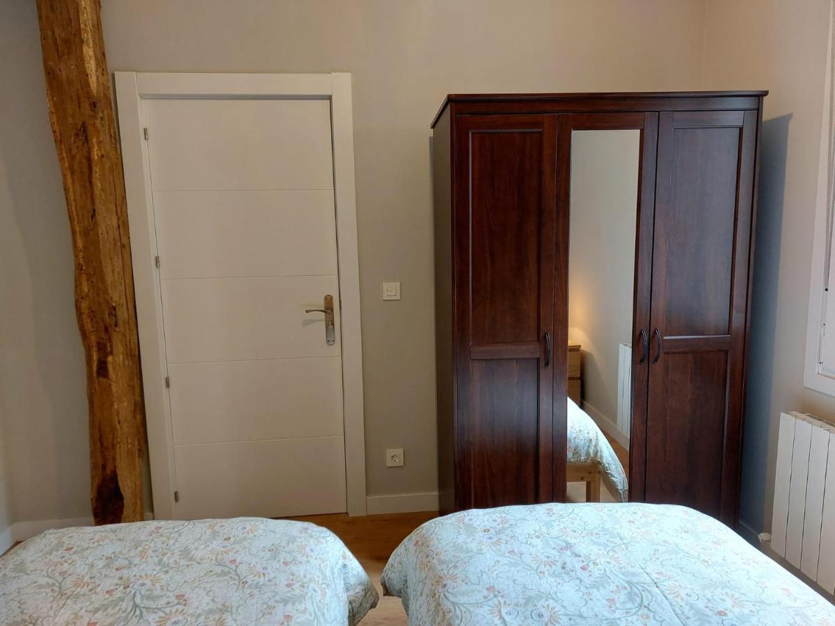 Habitacion En Apartamento Con Zonas Comunes Compartida H2 Bilbao Bagian luar foto